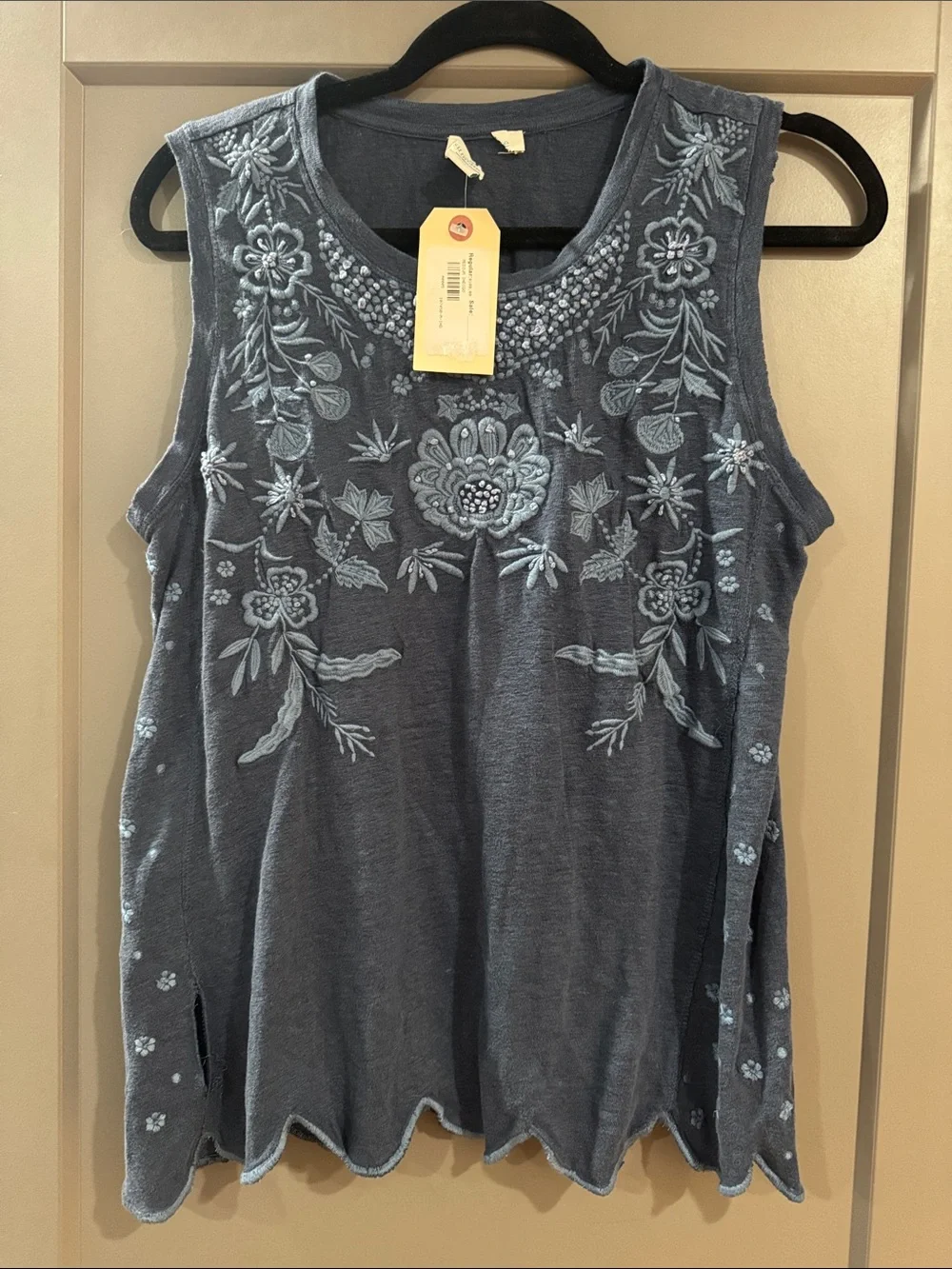 Embroidered Sleeveless Tank Top - Picture 1 of 10